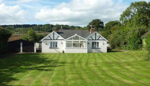 ORCHARDS, The - HOUSE Front view 01