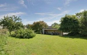 stroat-farm-cottage-woodshed-01